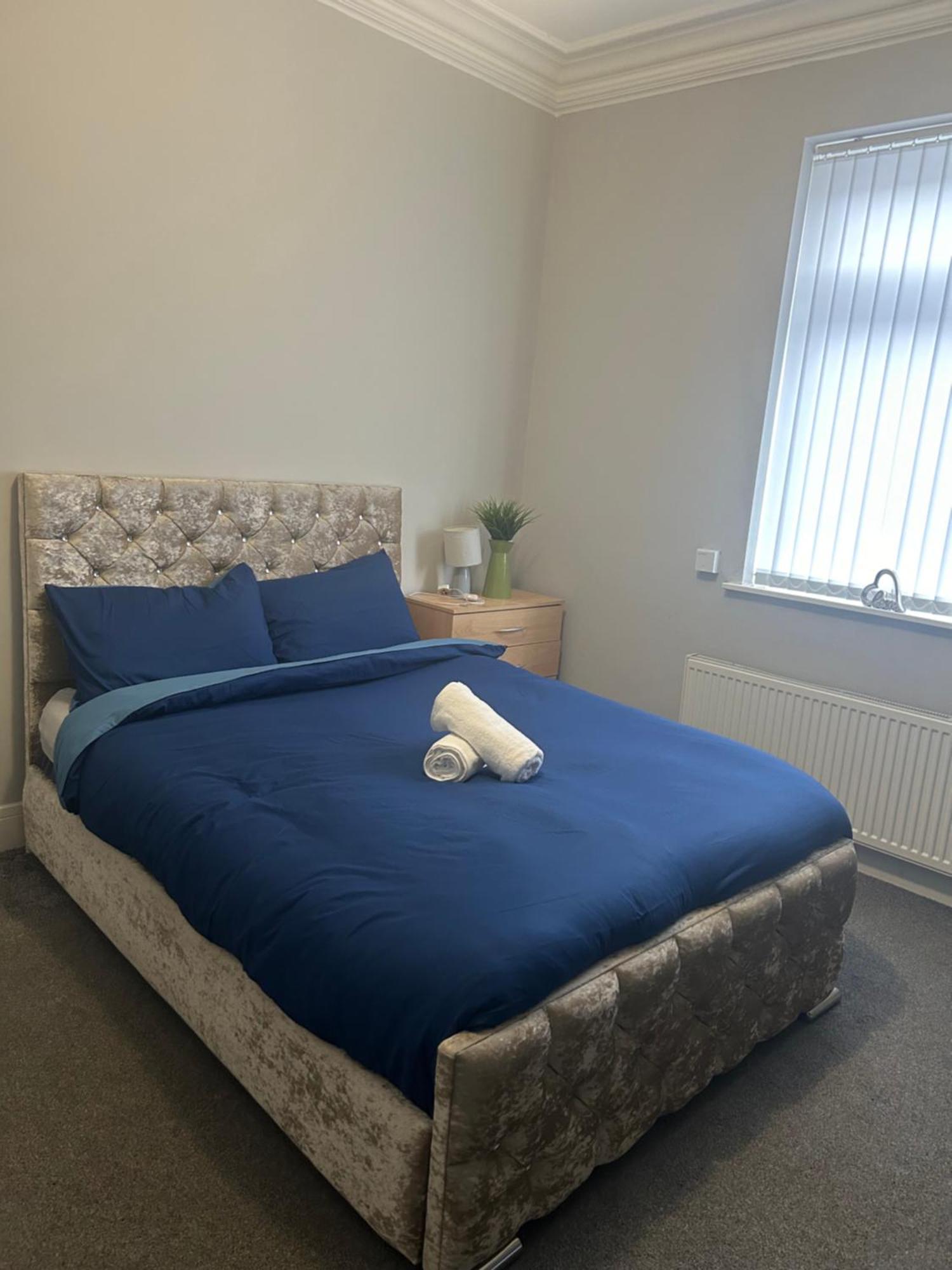 Brunswick Place 1 Bed and Breakfast Stoke-on-Trent Eksteriør billede